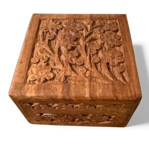 Vintage India Wooden Hand Carved Jewelry Trinket Box Hinged Lid Rustic Boho